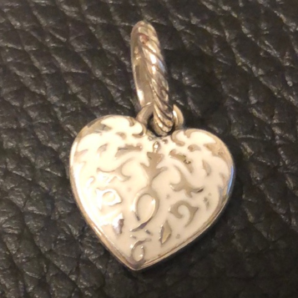 Brighton ABC cordoba heart White enamel charm